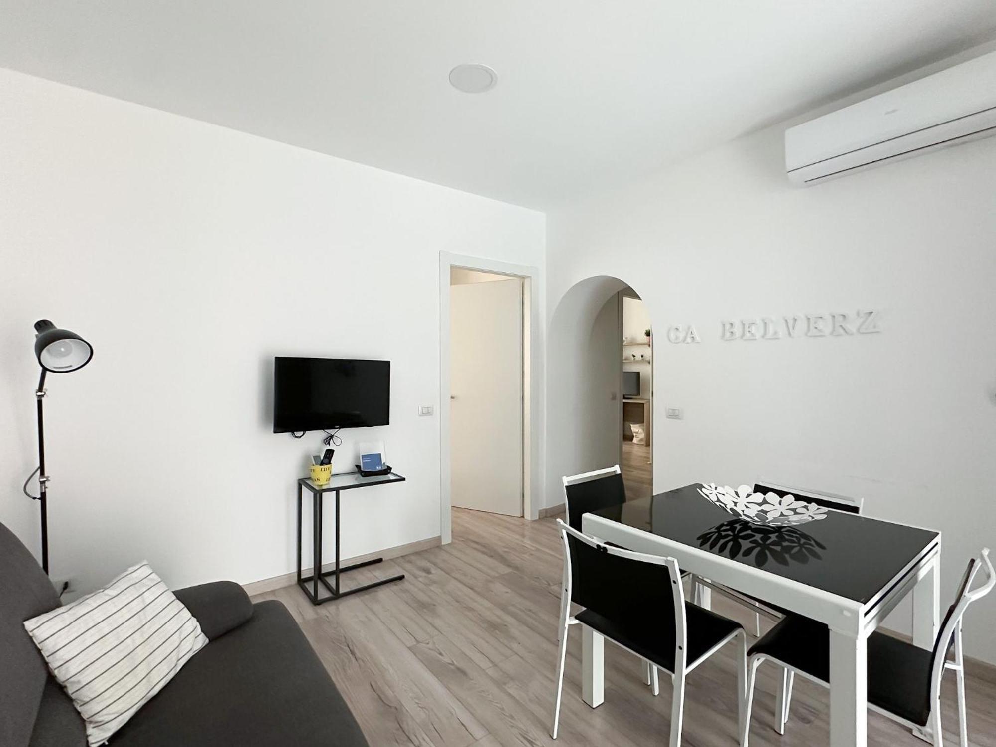 Ca Belverz Center Town Apartment Bellagio Eksteriør bilde