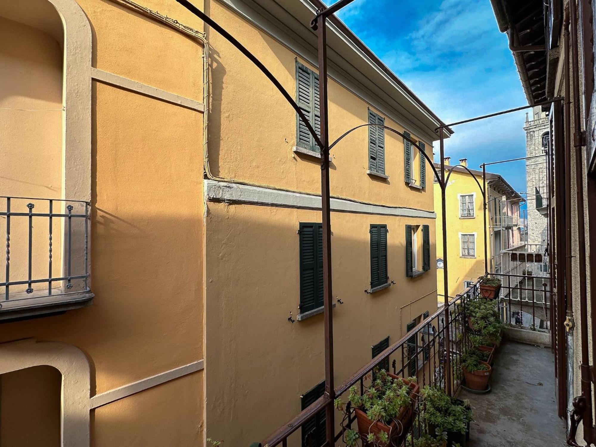 Ca Belverz Center Town Apartment Bellagio Eksteriør bilde